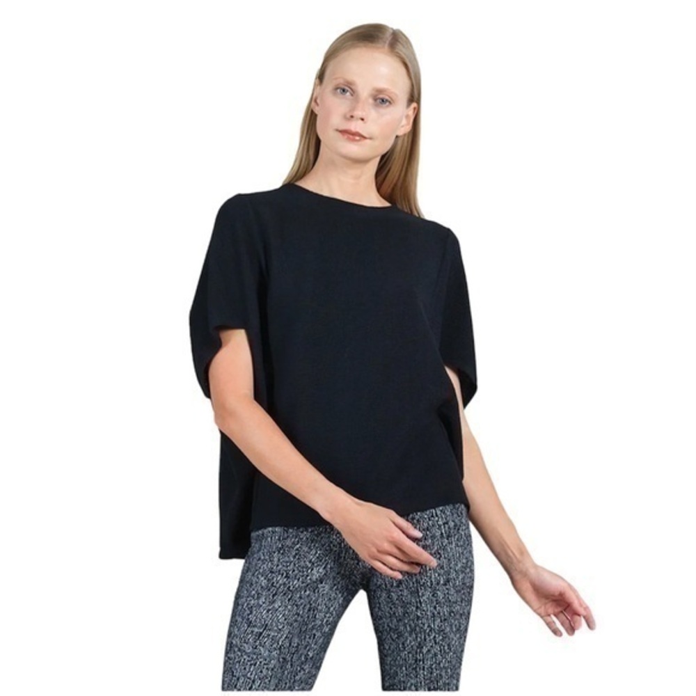 H&M short sleeve black blouse with zipper in back
